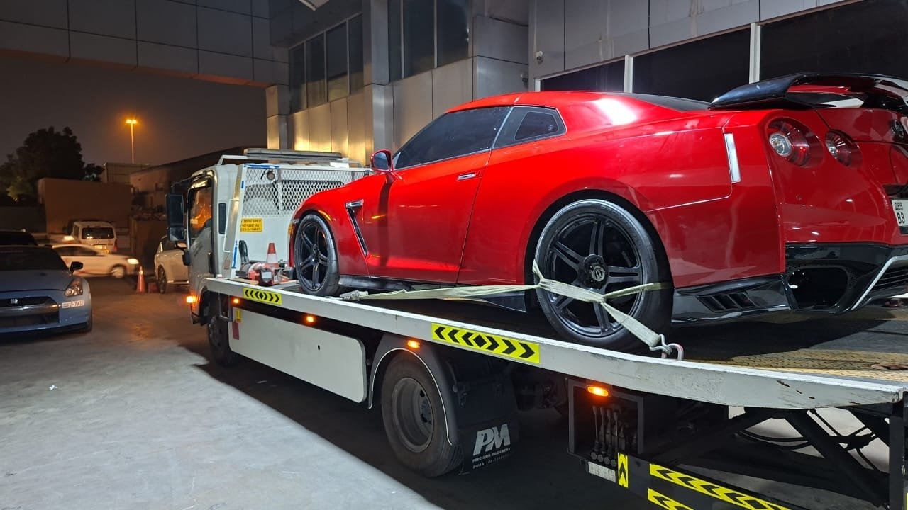 Accident Recovery and Flatbed Towing Dubai